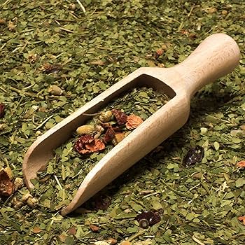 Different types of dried yerba mate leaves